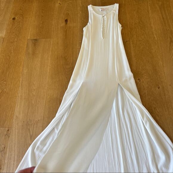Stone Cold Fox Owen Maxi Gown in White - Picture 3 of 16